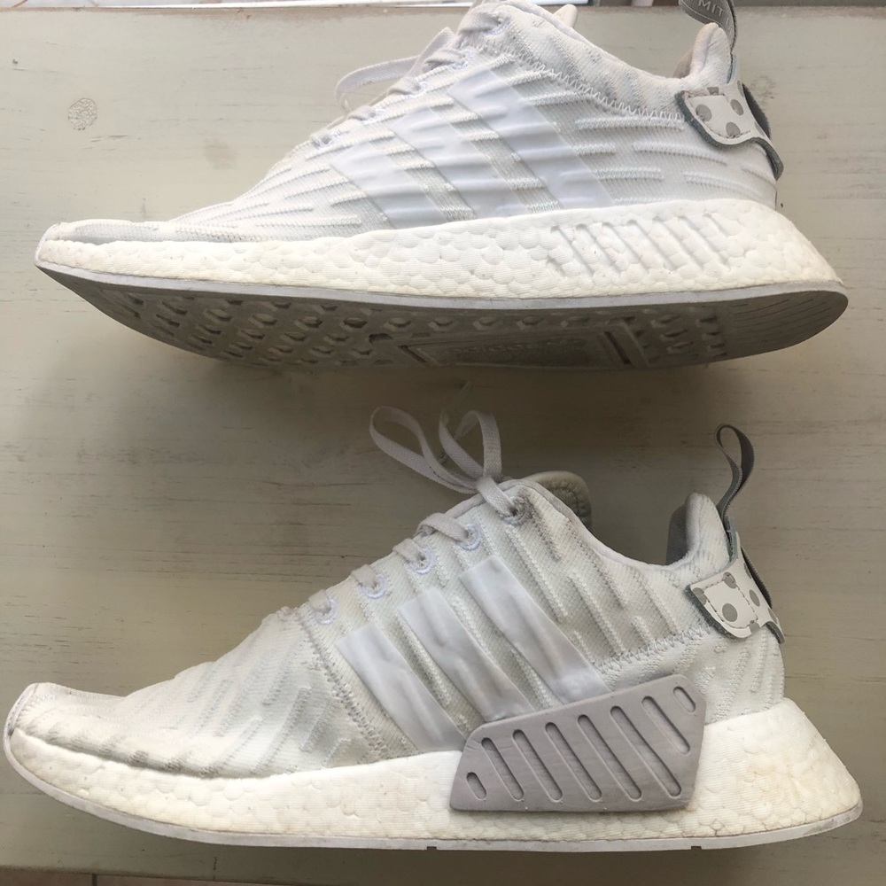 Adidas NMD_R2 Women’s Originals white 8 1/2